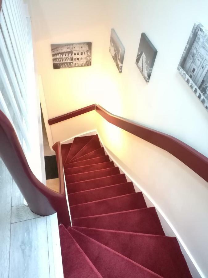 Royal Guest House II 菲尔森 外观 照片